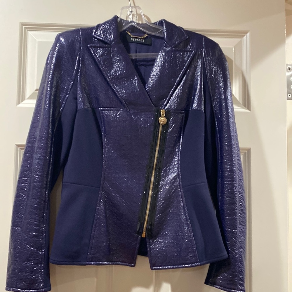 Versace purple jacket patent leather coat 42 gold logo